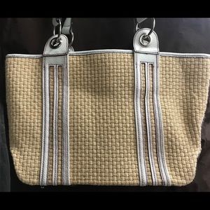MAXX NEW YORK TOTE WITH MATCHING WRISTLET
